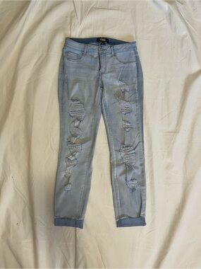 Rewash Light Blue Distressed Boyfriend Jeans. Size 5